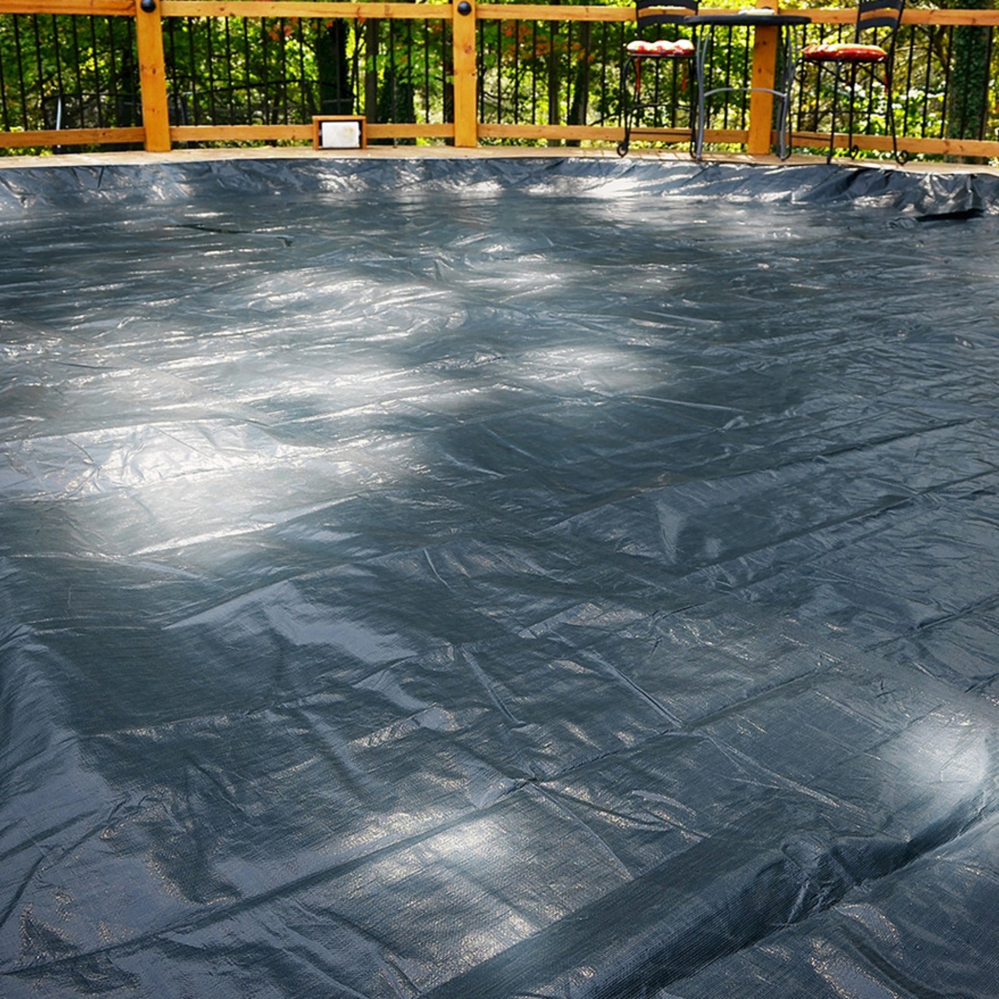 GLI 24' Round Above Ground Estate Swimming Pool Cover with 4' Overlap |
